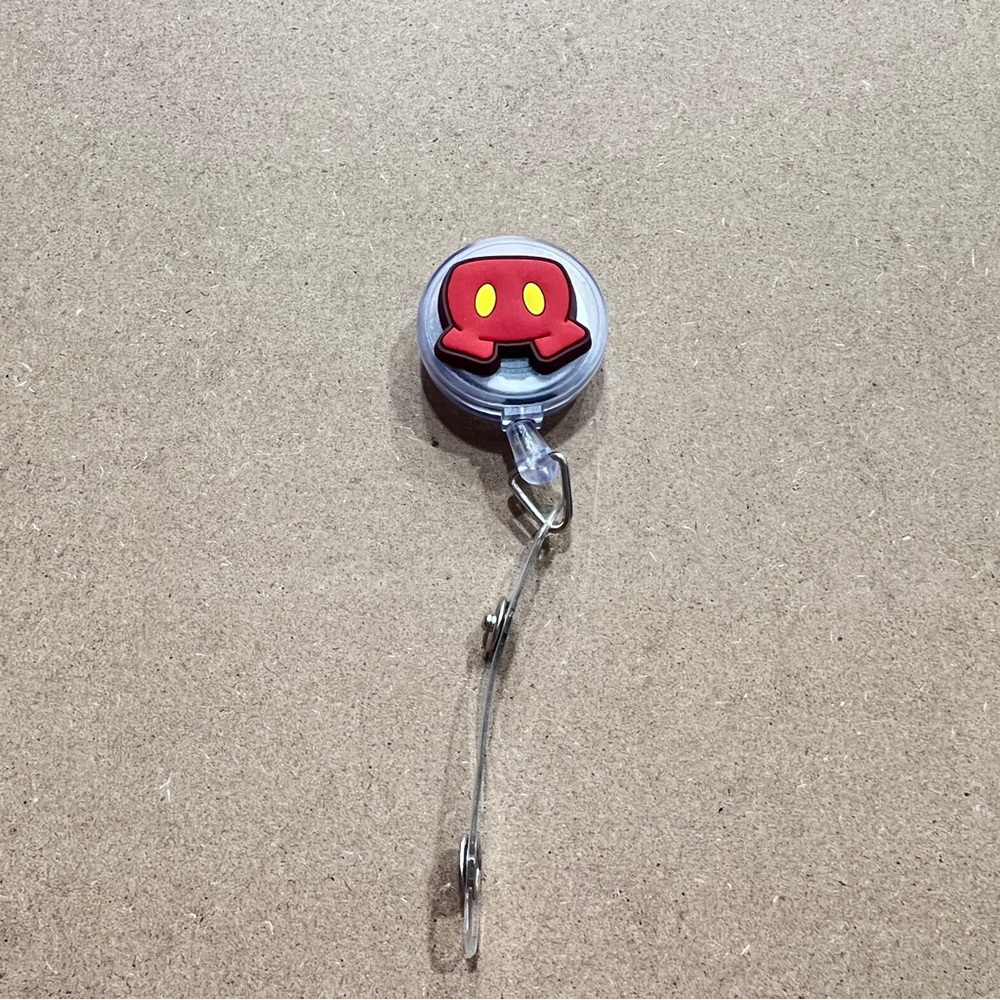 Disney Retractable Badge Holder / Mickey Mouse